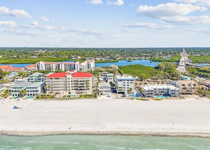 Oceanview Seaside Walkout Access
